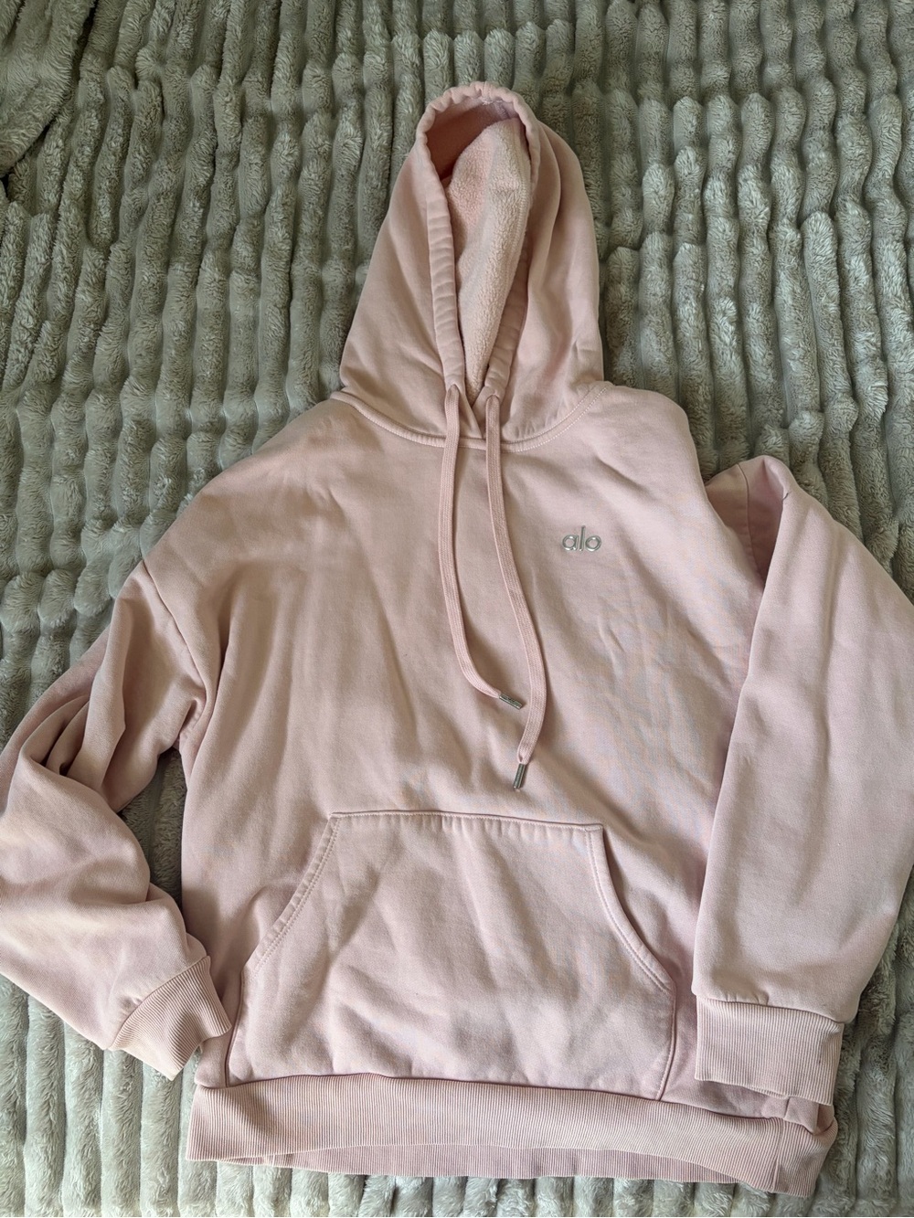 ALO Yoga Pale Pink Pullover Hoodie with Kangaroo Pocket size large